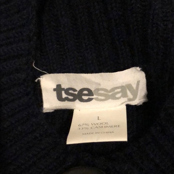 TSEsay long sweater short sleeve- large buttons - Picture 3 of 5